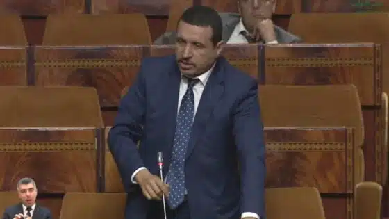 النائب البرلماني مبارك حمية يطالب وزير الشغل بحل مشكل البطالة و القطيعة مع البرامج السابقة