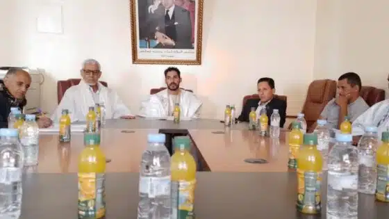 أعضاء جماعة أم دريكة يعلنون التضامن مع ملاك القوارب المعيشية