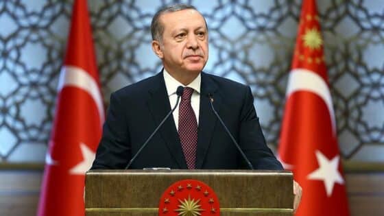 أردوغان: مساعي التحكم في تركيا لن تتحقق بالإرهاب