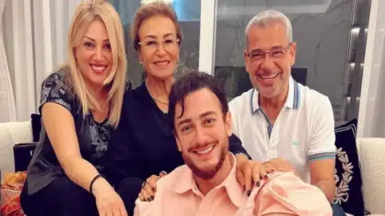 مصطفى الآغا يكتب مدافعا عن سعد لمجرد