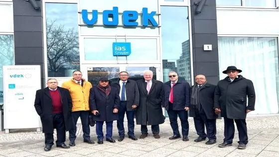 رئيس التعاضدية العامة لموظفي الادارات العمومية يستعرض التجربة المغربية في العاصمة الالمانية برلين