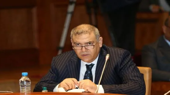 وزارة الداخلية تعتزم الإقتطاع من أجور موظفي الجماعات الترابية المتغيبين بسبب الإضراب