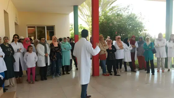 بسبب “استخفاف” الحكومة… الجامعة الوطنية لقطاع الصحة تستعد لخوض إضراب وطني