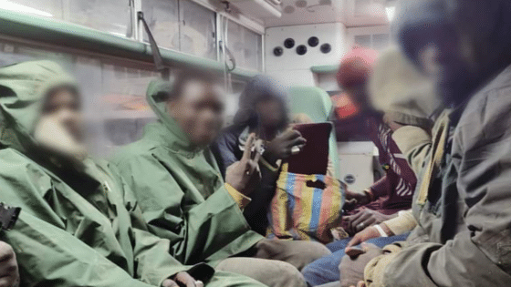 القوات المسلحة الملكية تساعد 47 مرشحا للهجرة غير النظامية بالداخلة