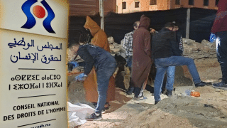 بعد إكتشاف رفات بشرية بالداخلة… المجلس الوطني لحقوق الانسان يدخل على الخط