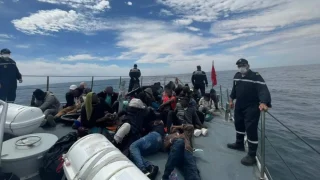 البحرية الملكية تنقذ 38 مرشحًا للهجرة غير النظامية بسواحل طانطان